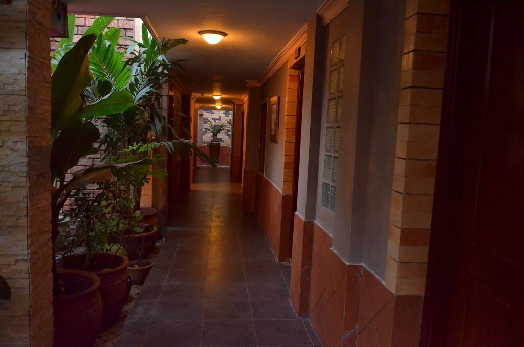 Vien Ngoc Xanh Hotel 1 Ho Chi Minh-stad Buitenkant foto