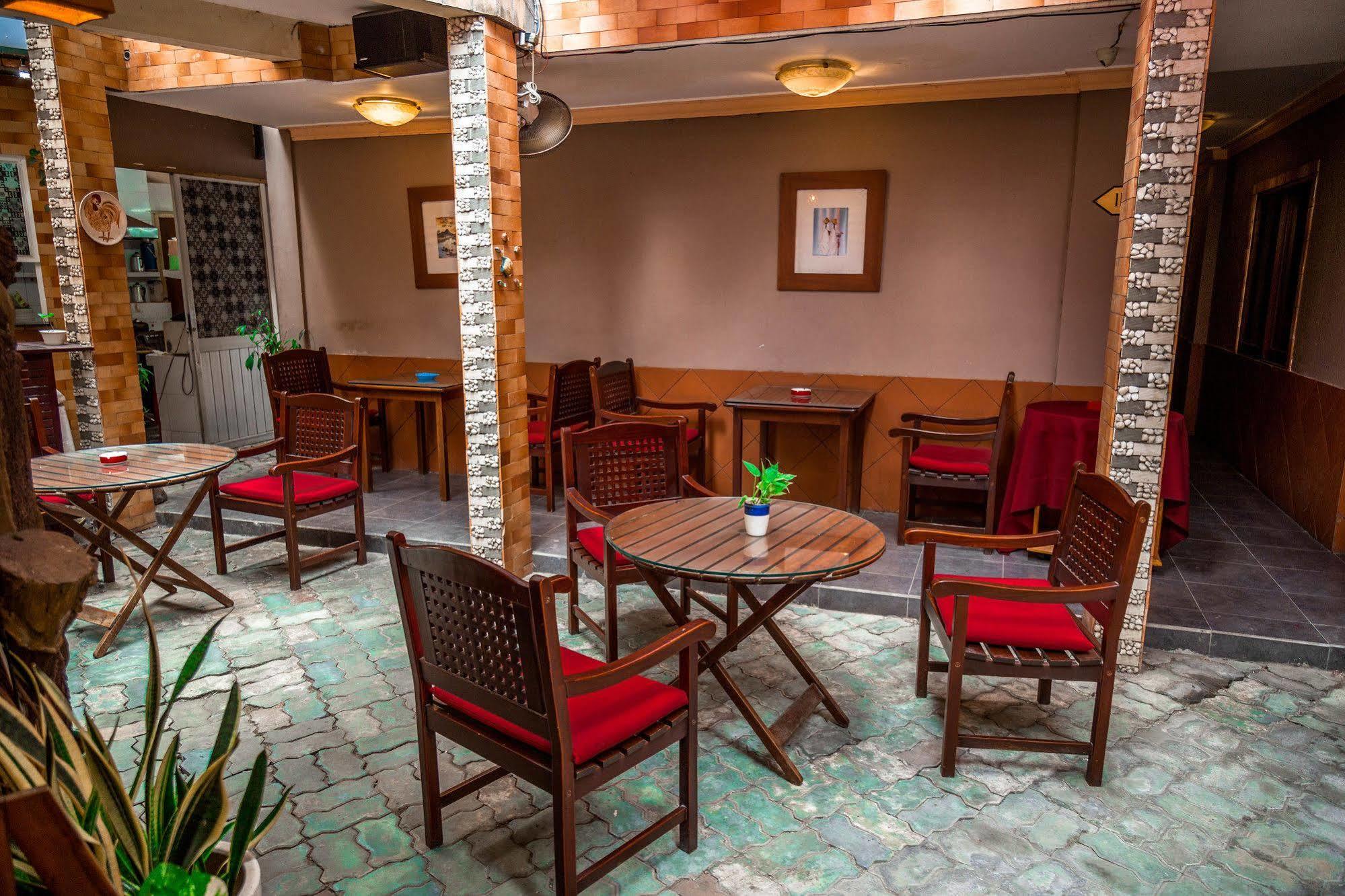 Vien Ngoc Xanh Hotel 1 Ho Chi Minh-stad Buitenkant foto