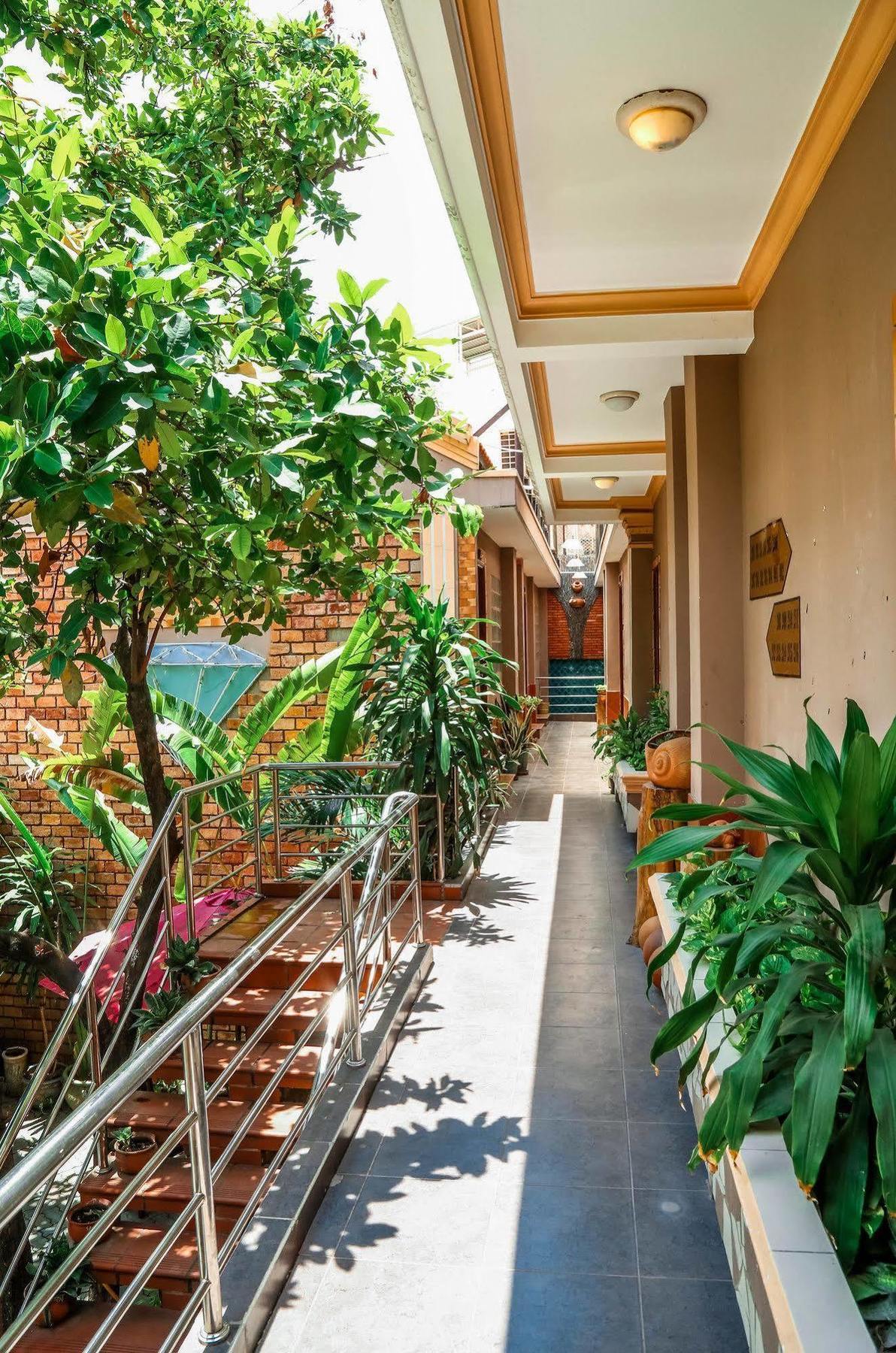 Vien Ngoc Xanh Hotel 1 Ho Chi Minh-stad Buitenkant foto